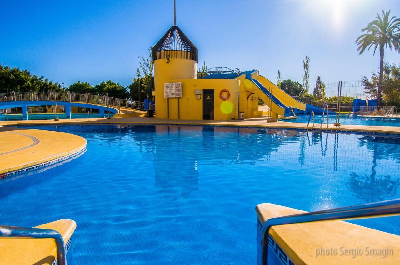 706 Minerva Apartamentos - Vista Al Mar Y La Piscina - Piscina Y Playa ベナルマデナ エクステリア 写真