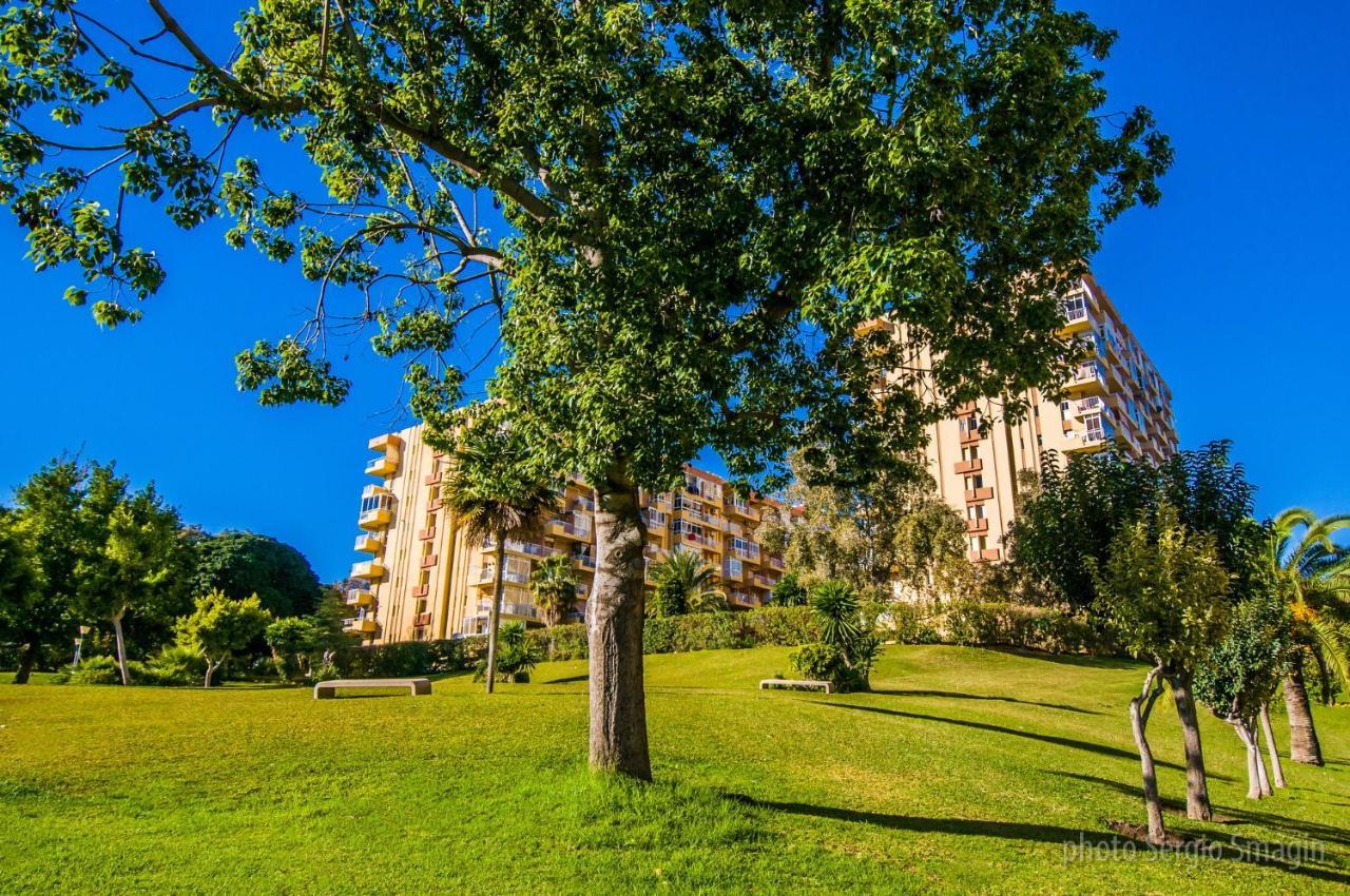 706 Minerva Apartamentos - Vista Al Mar Y La Piscina - Piscina Y Playa ベナルマデナ エクステリア 写真