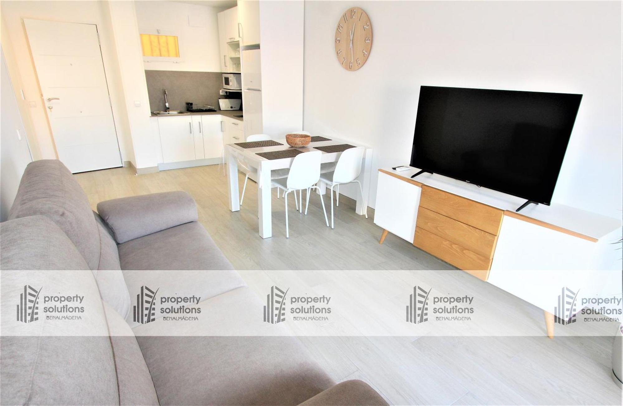 706 Minerva Apartamentos - Vista Al Mar Y La Piscina - Piscina Y Playa ベナルマデナ エクステリア 写真