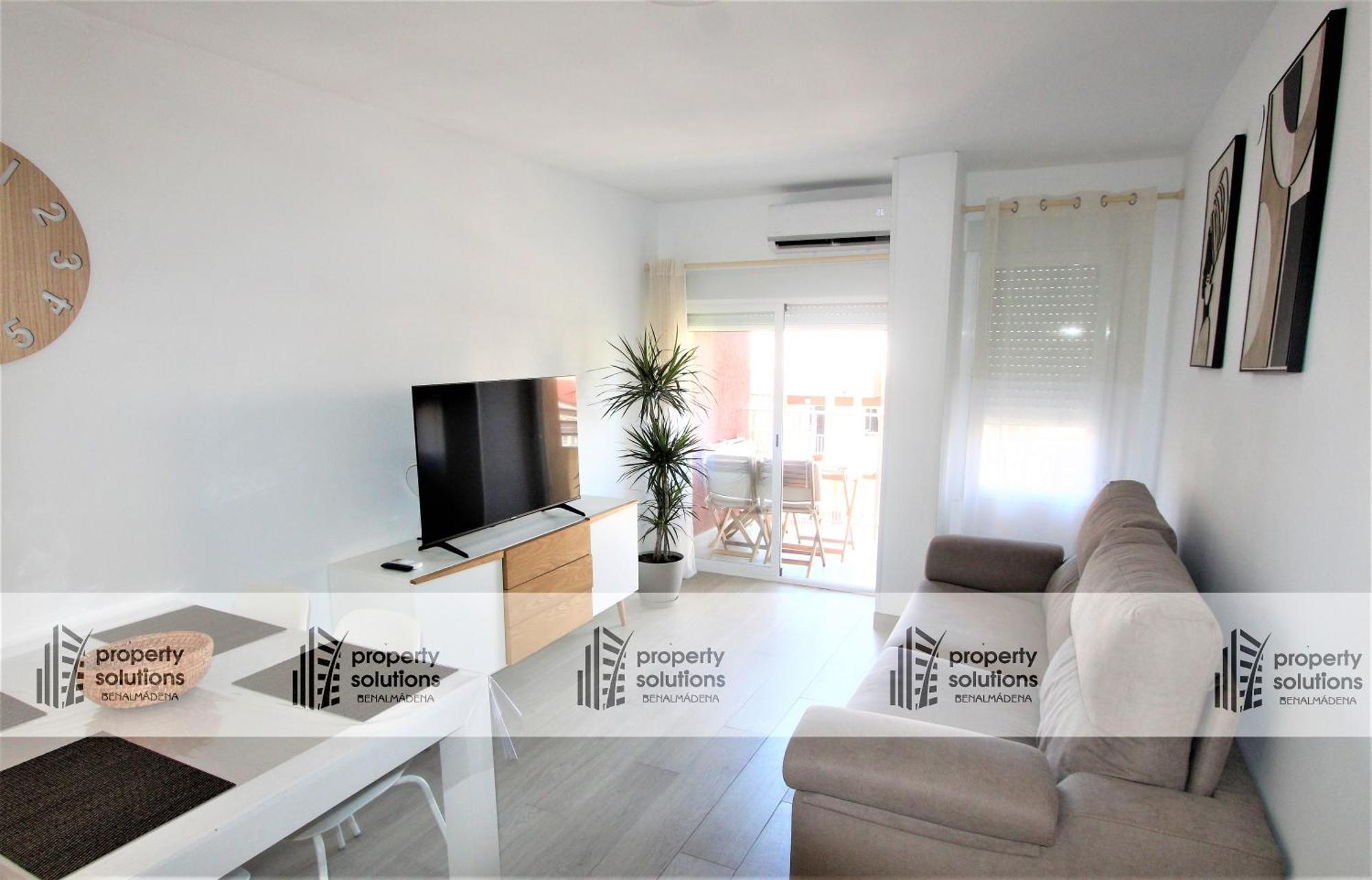 706 Minerva Apartamentos - Vista Al Mar Y La Piscina - Piscina Y Playa ベナルマデナ エクステリア 写真
