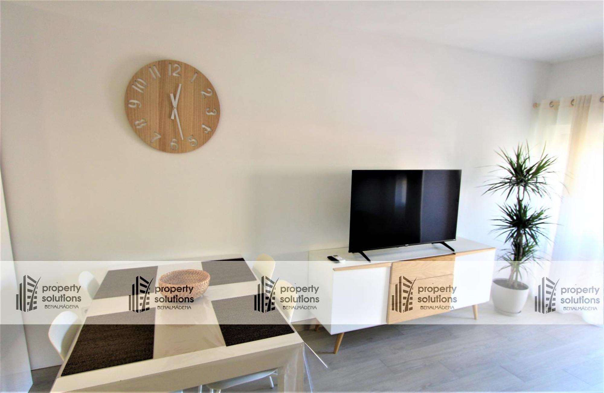 706 Minerva Apartamentos - Vista Al Mar Y La Piscina - Piscina Y Playa ベナルマデナ エクステリア 写真