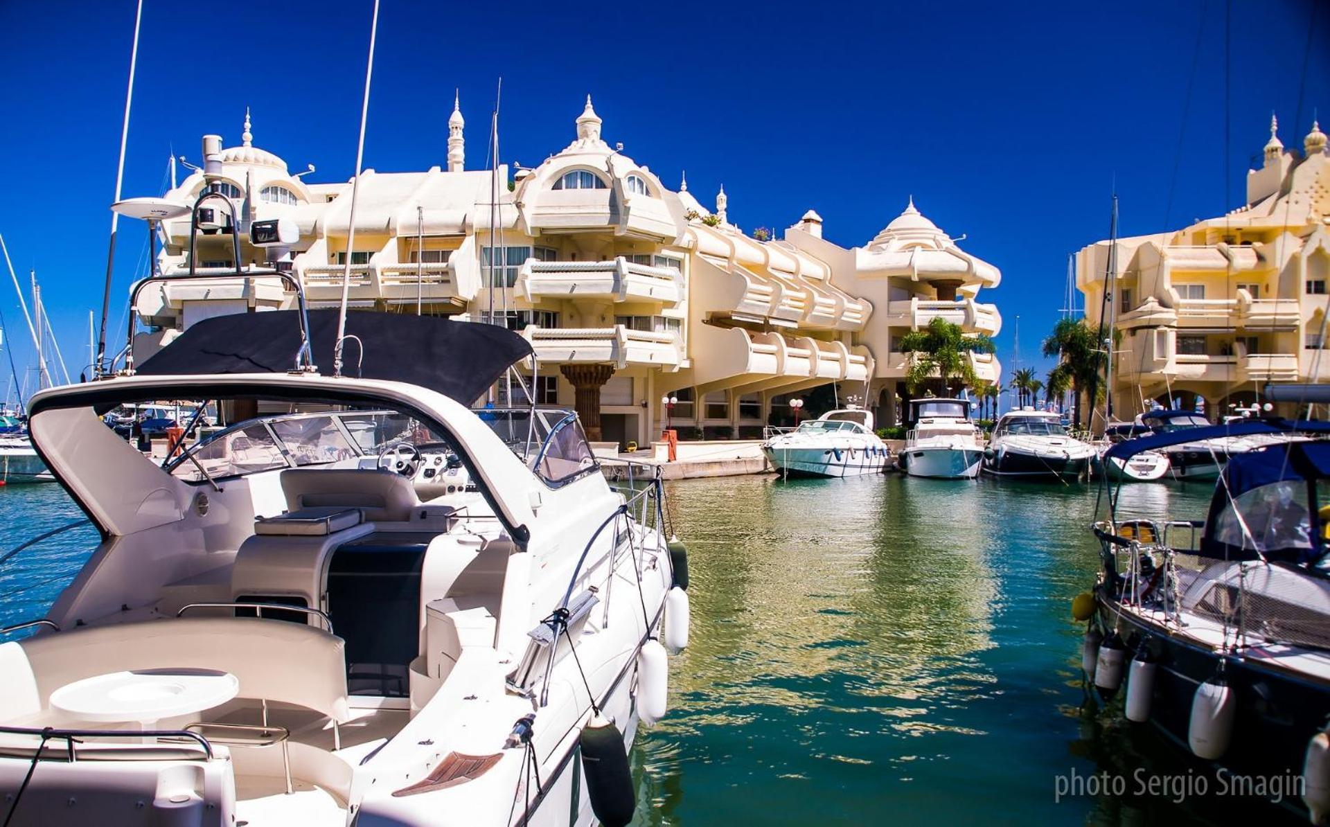 706 Minerva Apartamentos - Vista Al Mar Y La Piscina - Piscina Y Playa ベナルマデナ エクステリア 写真